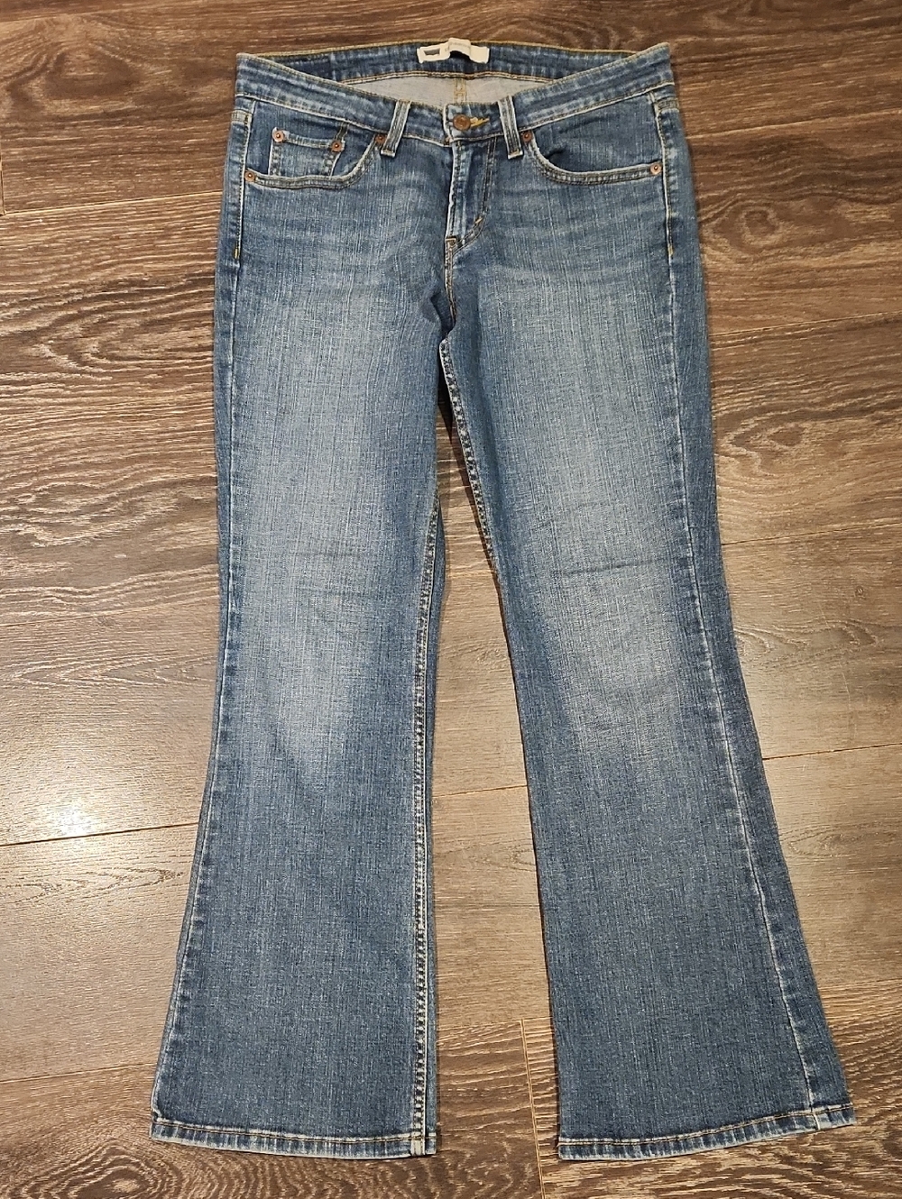 ❤ LEVI'S 518 SUPERLOW BOOTCUT JEANS, 6/7S (28 SHORT)